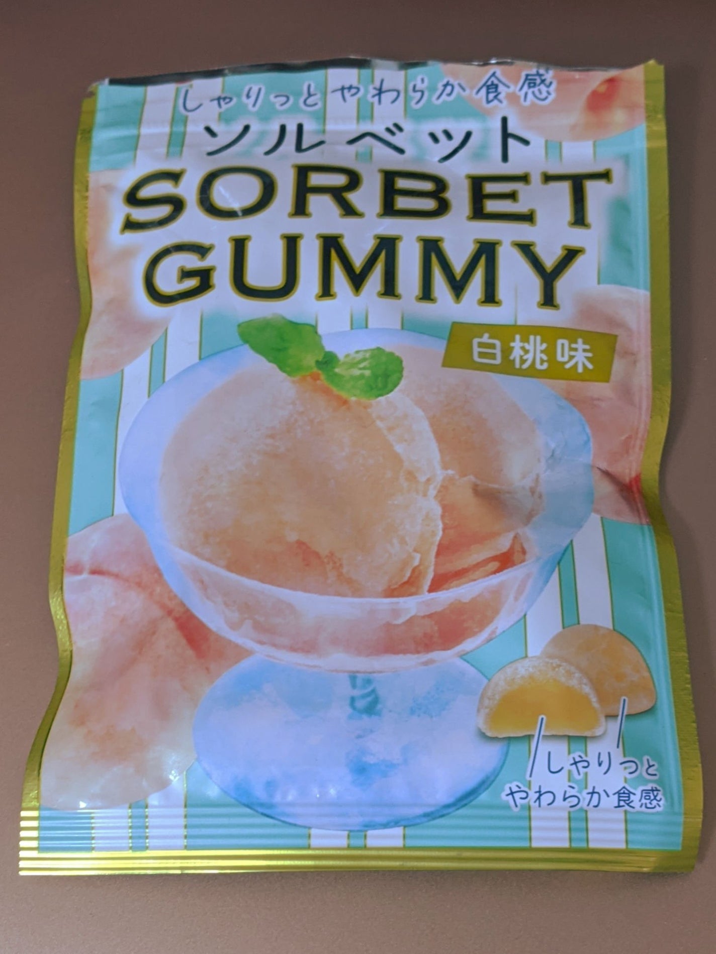 ゆう on LIPS 「ノーベル:ソルベットグミ(もも味)こちらパケ買いしたグミです。..」(1枚目)