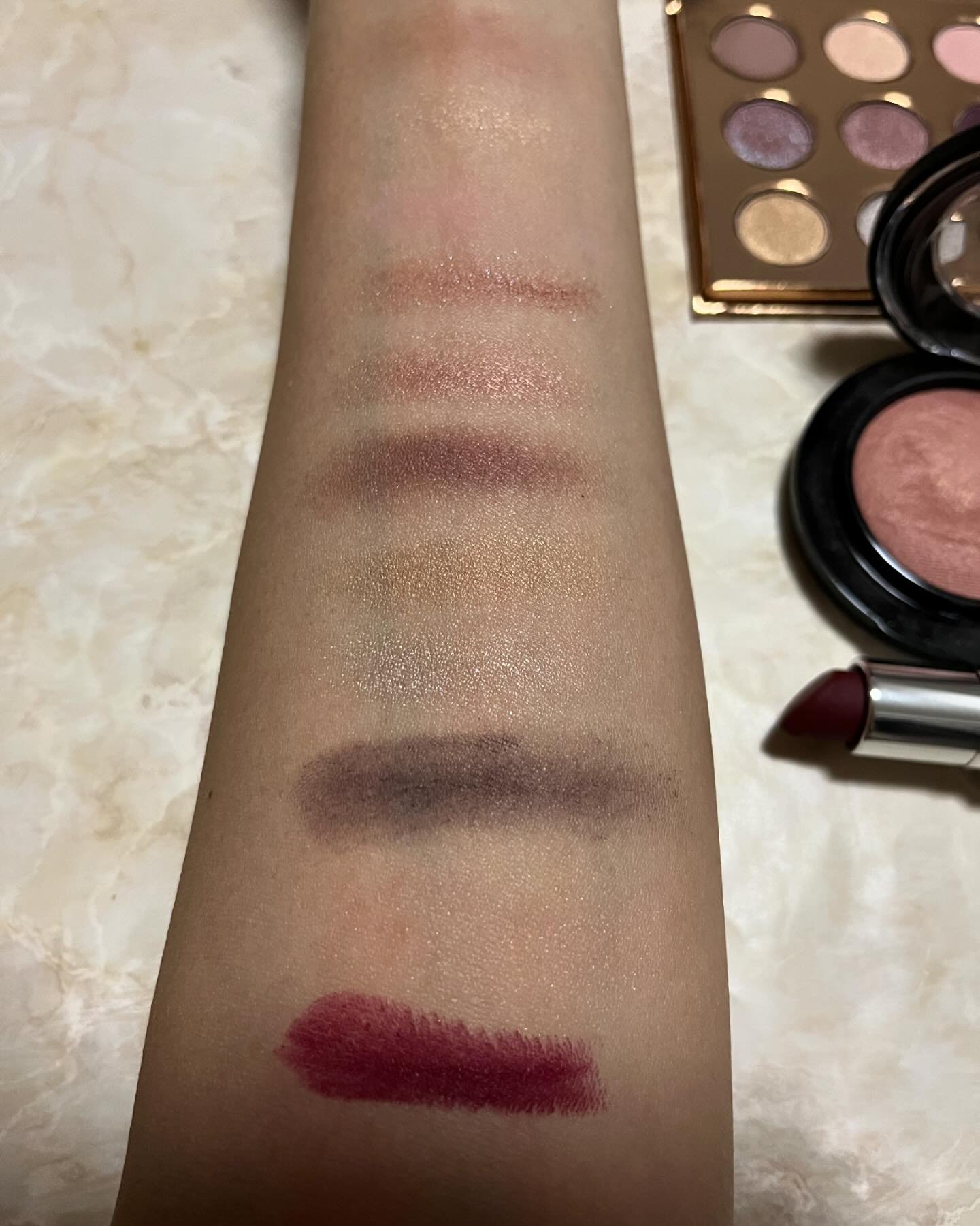 マキシマル シルキー マット リップスティック ディーバ/M・A・C/口紅を使ったクチコミ（3枚目）