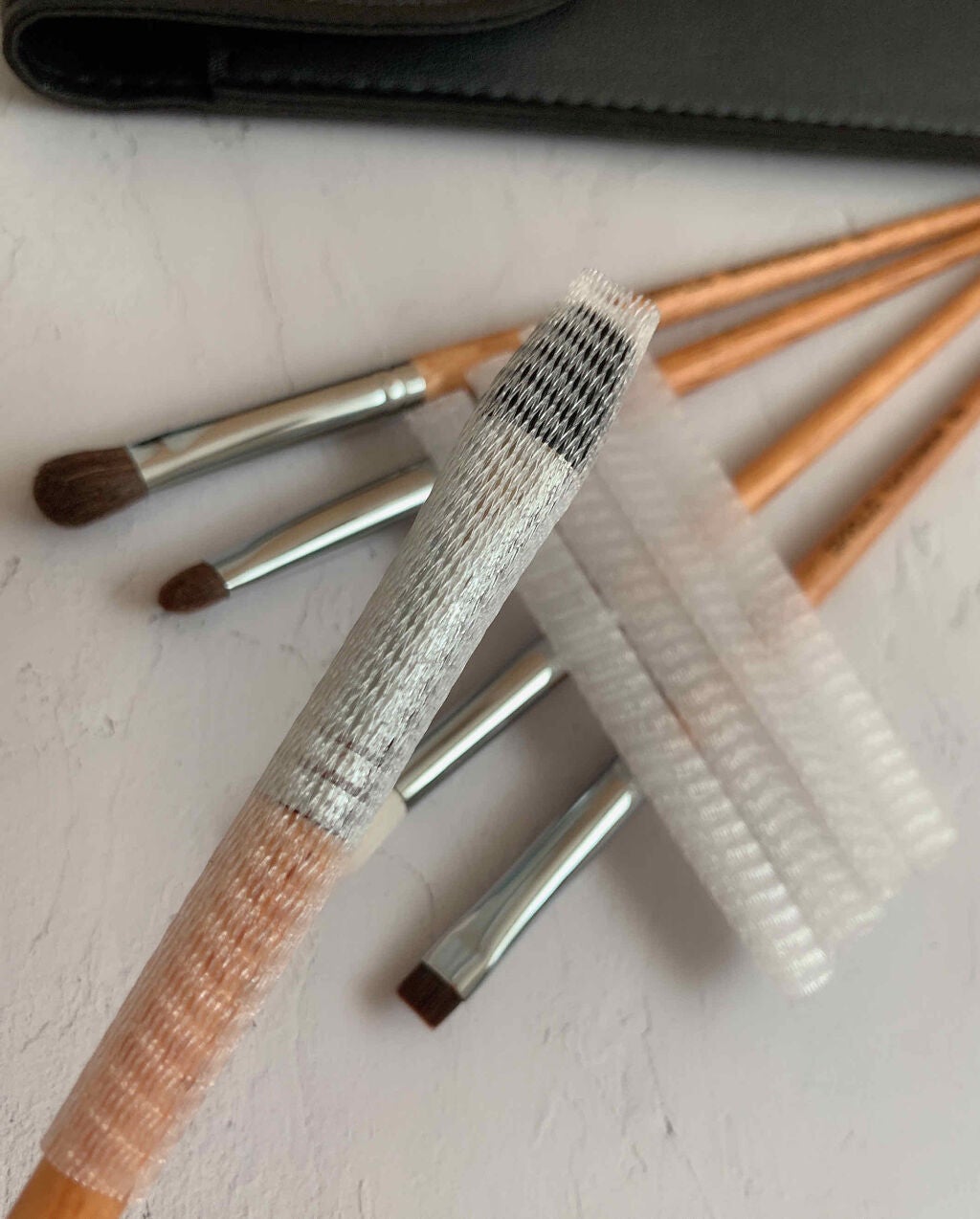 SIXPLUSアイメイクブラシ 5本セット高級動物毛 化粧ポーチ付き/SIXPLUS/メイクブラシを使ったクチコミ(3枚目)
