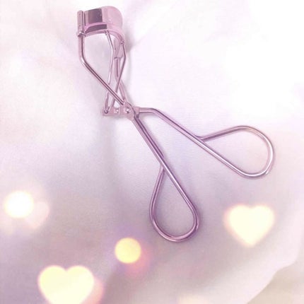 二重さんにおすすめのビューラー決定版!人気アイテムから自分に合うビューラーを選びましょう。