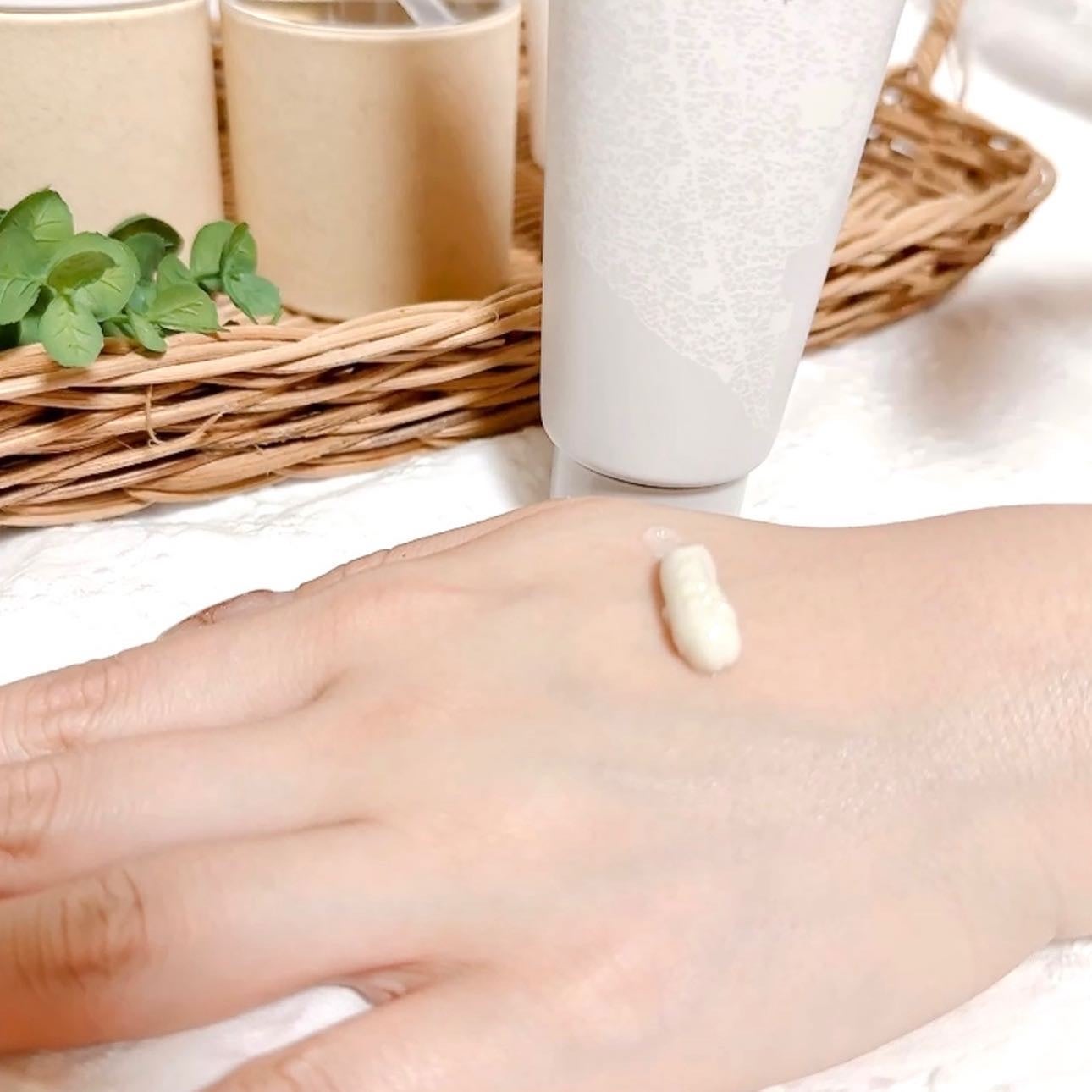 エッセンスミルク/ボタニズム /乳液を使ったクチコミ(5枚目)