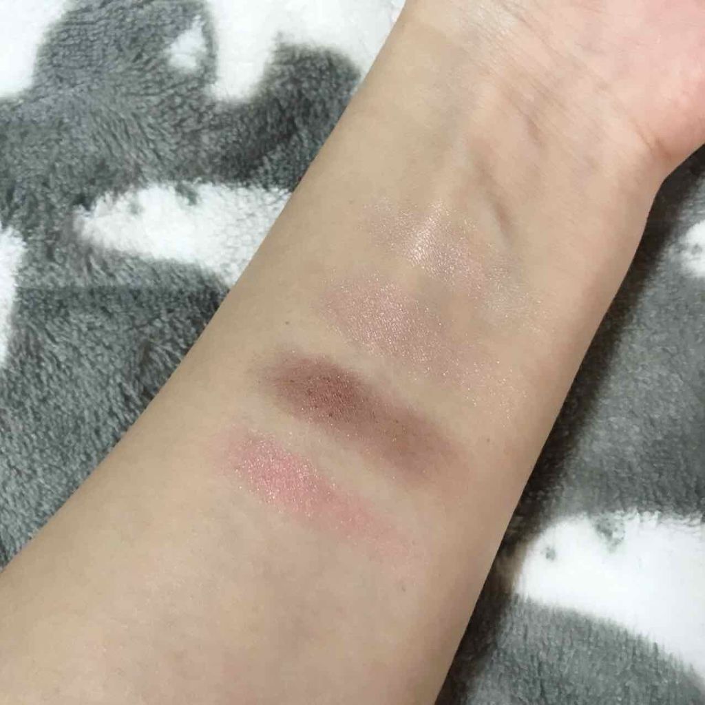 リアルクローズシャドウ/excel/アイシャドウパレットを使ったクチコミ（3枚目）