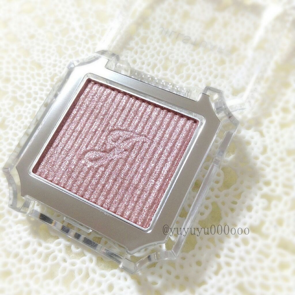 アイコニックルック アイシャドウ/JILL STUART/単色アイシャドウを使ったクチコミ（2枚目）