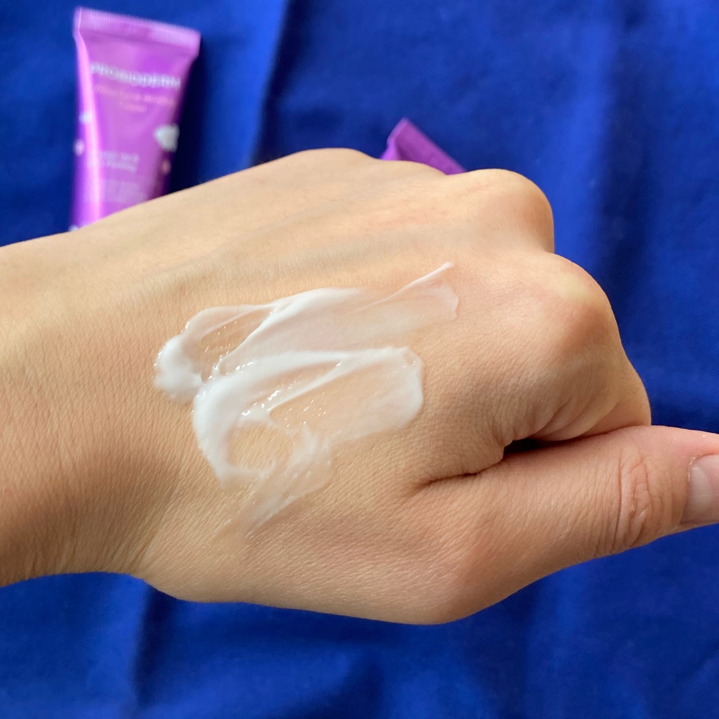 プロバイオダーム リフティング アイリンクルクリーム/BIOHEAL BOH/アイケア・アイクリームを使ったクチコミ(3枚目)