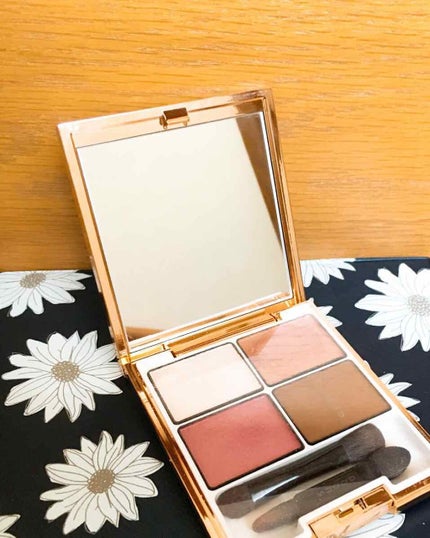 クリスマス メイクアップキット 2017 (クリスマスコフレ)/SUQQU/メイクアップキットを使ったクチコミ(1枚目)