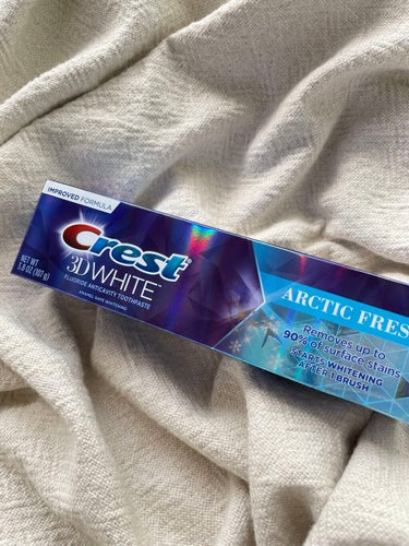 愛用ホワイトニング歯磨き粉🦷

Crestはシートが有名ですよね〜
試したいと思いつつ初挑戦なので
歯磨き粉を買いました💪🏼
水色のペーストでColgateより味のクセがない気がします。

以前からCo