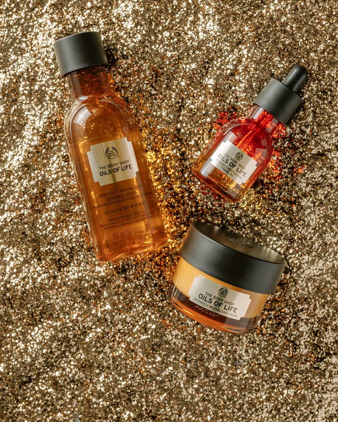 オイルズオブライフ インテンスリー リバイタライジング エッセンスローション/THE BODY SHOP/化粧水を使ったクチコミ(1枚目)