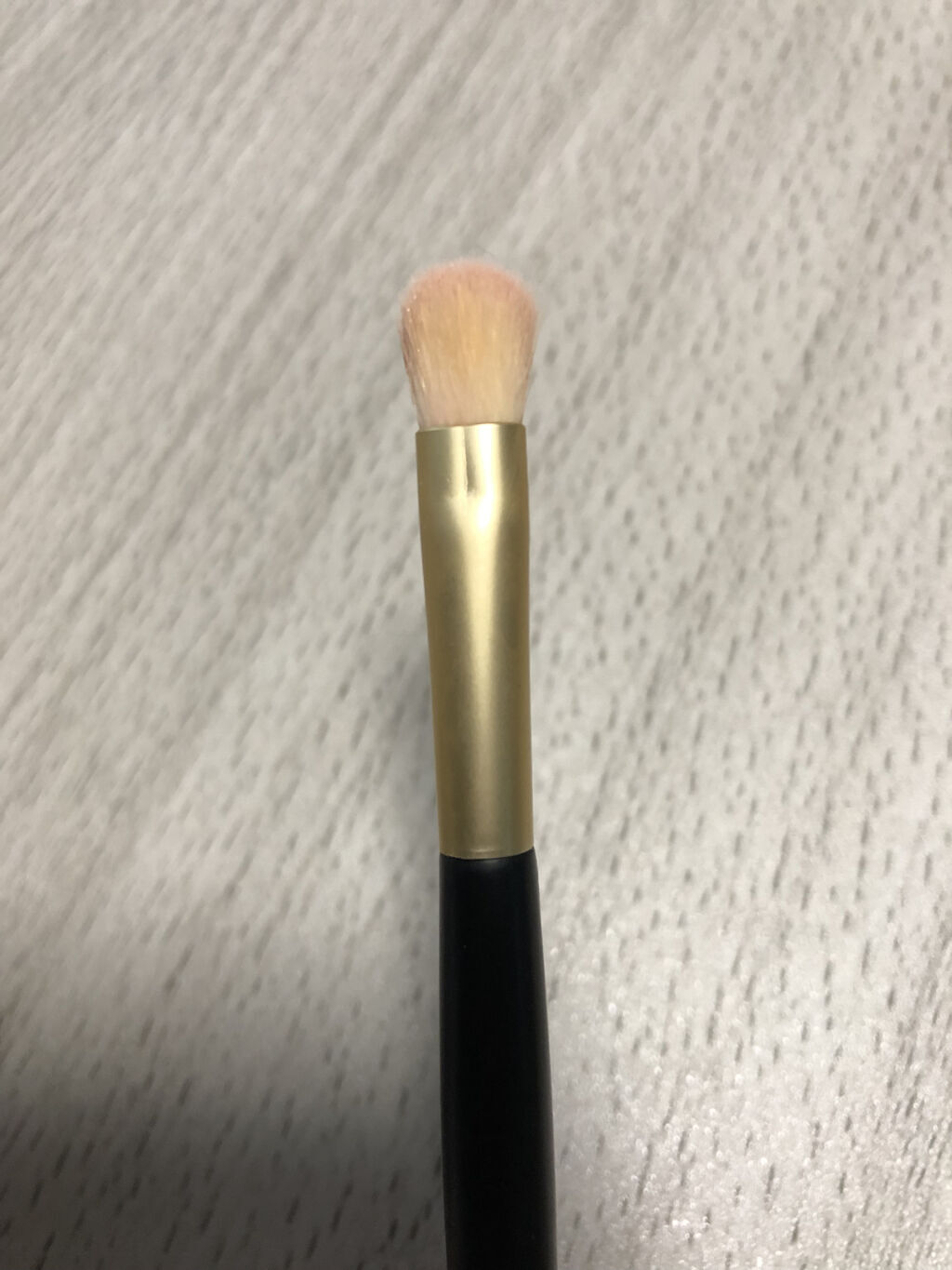 アイシャドウブラシS/フェリセラ/メイクブラシを使ったクチコミ（2枚目）