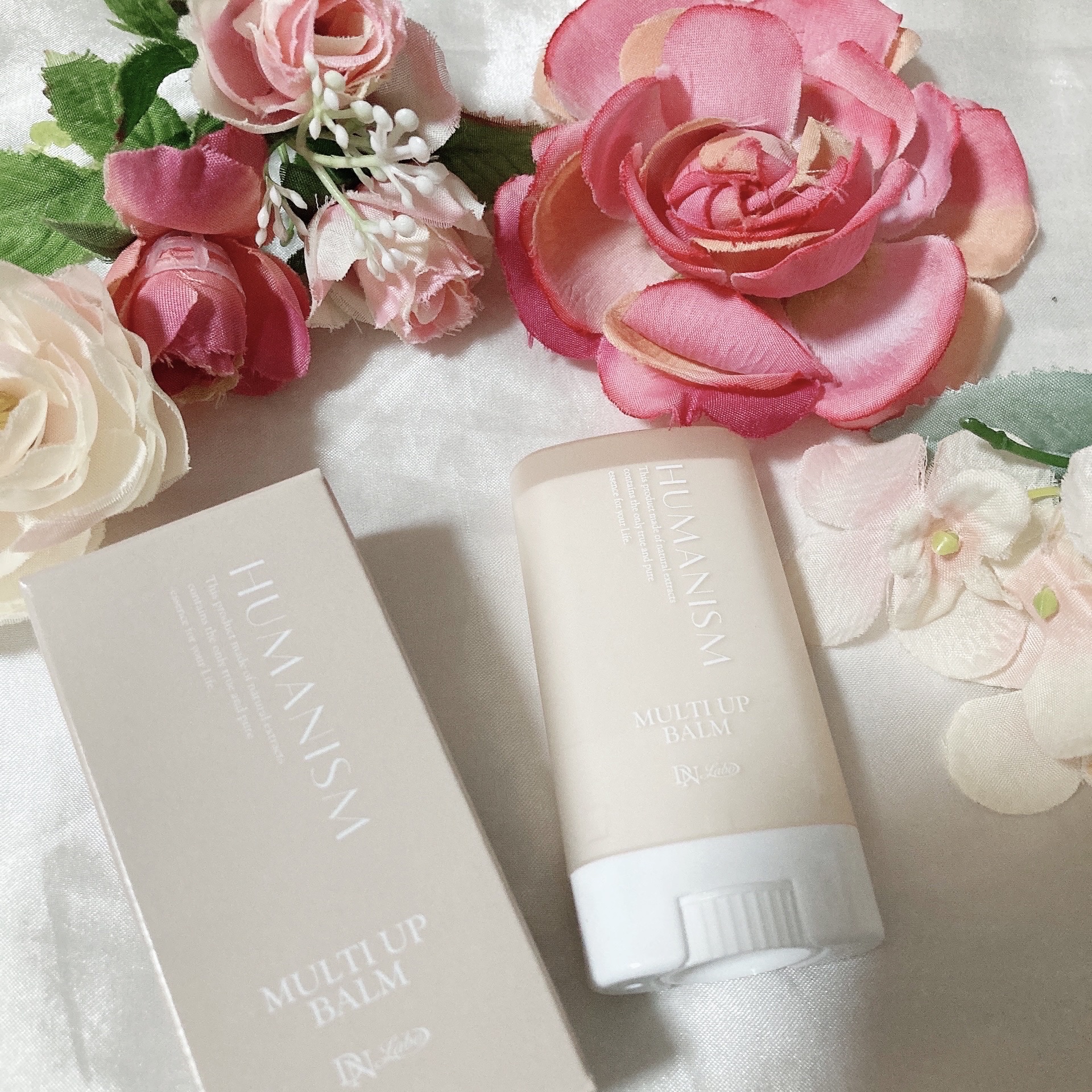 マルチアップバーム＜スティック状美容液＞/ヒューマニズム/美容液を使ったクチコミ（2枚目）