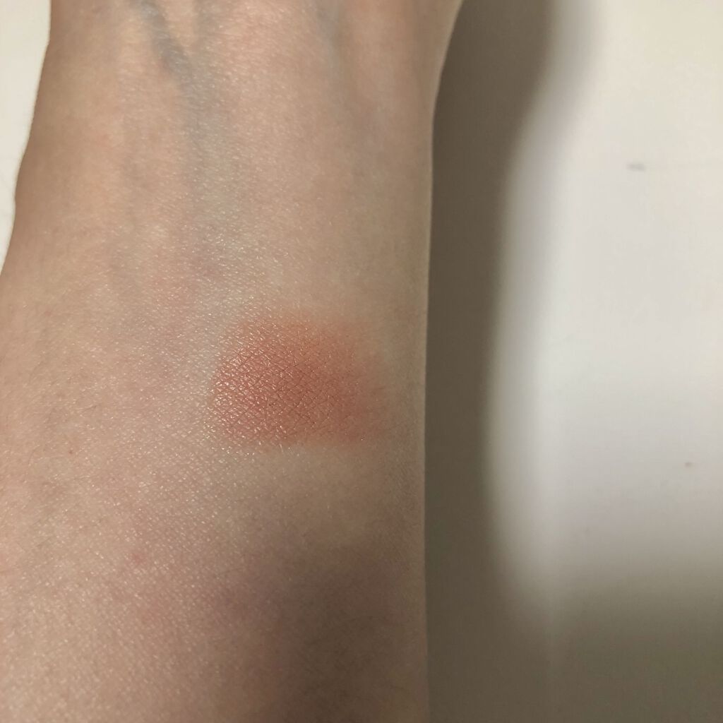 ブラッシュクレーム 4/クレ・ド・ポー ボーテ/ジェル・クリームチークを使ったクチコミ（2枚目）