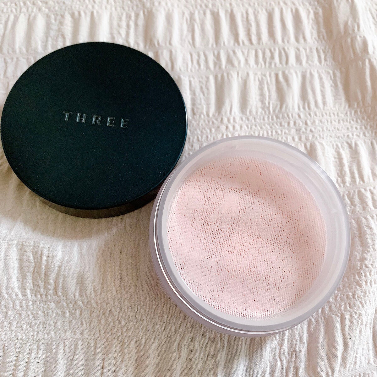 アドバンスドエシリアルスムースオペレーター ルースパウダー/THREE/ルースパウダーを使ったクチコミ(1枚目)