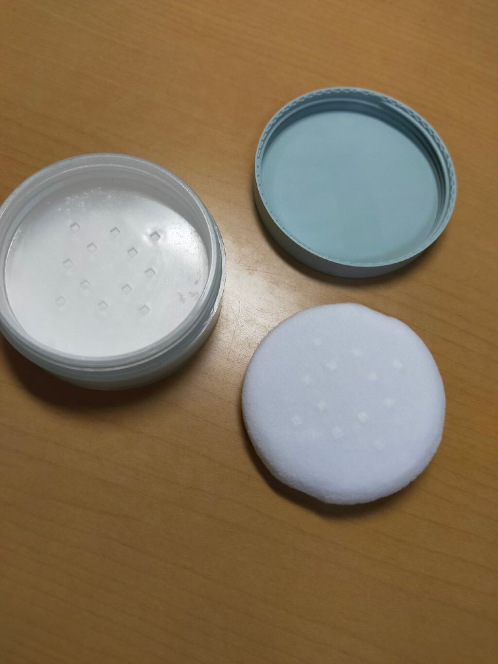 ノーセバム　ミネラルパウダー　N/innisfree/ルースパウダーを使ったクチコミ（3枚目）