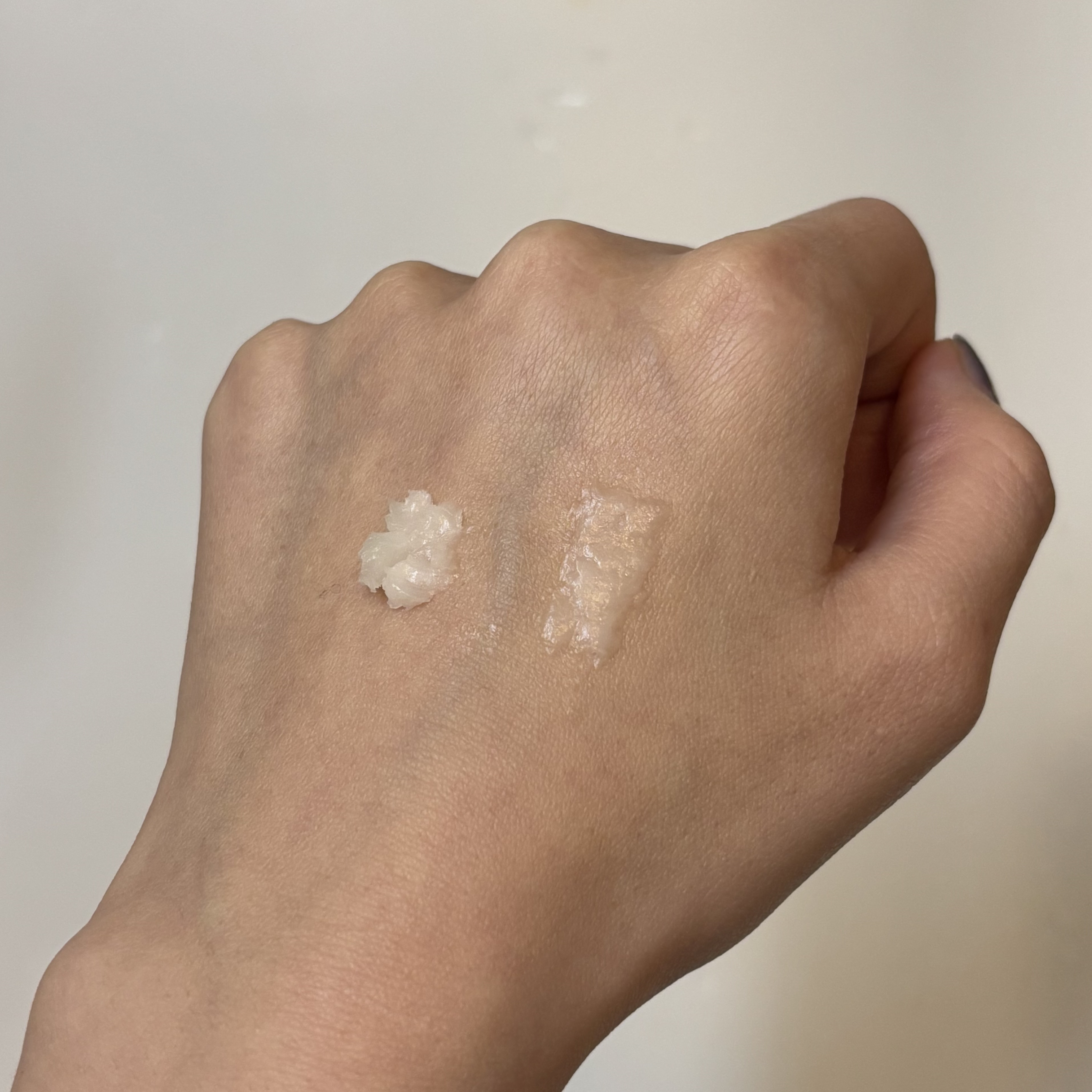 ハーバシン ハンドクリーム インテンシブ モイスチャー/ハーバシン/ハンドクリームを使ったクチコミ（3枚目）