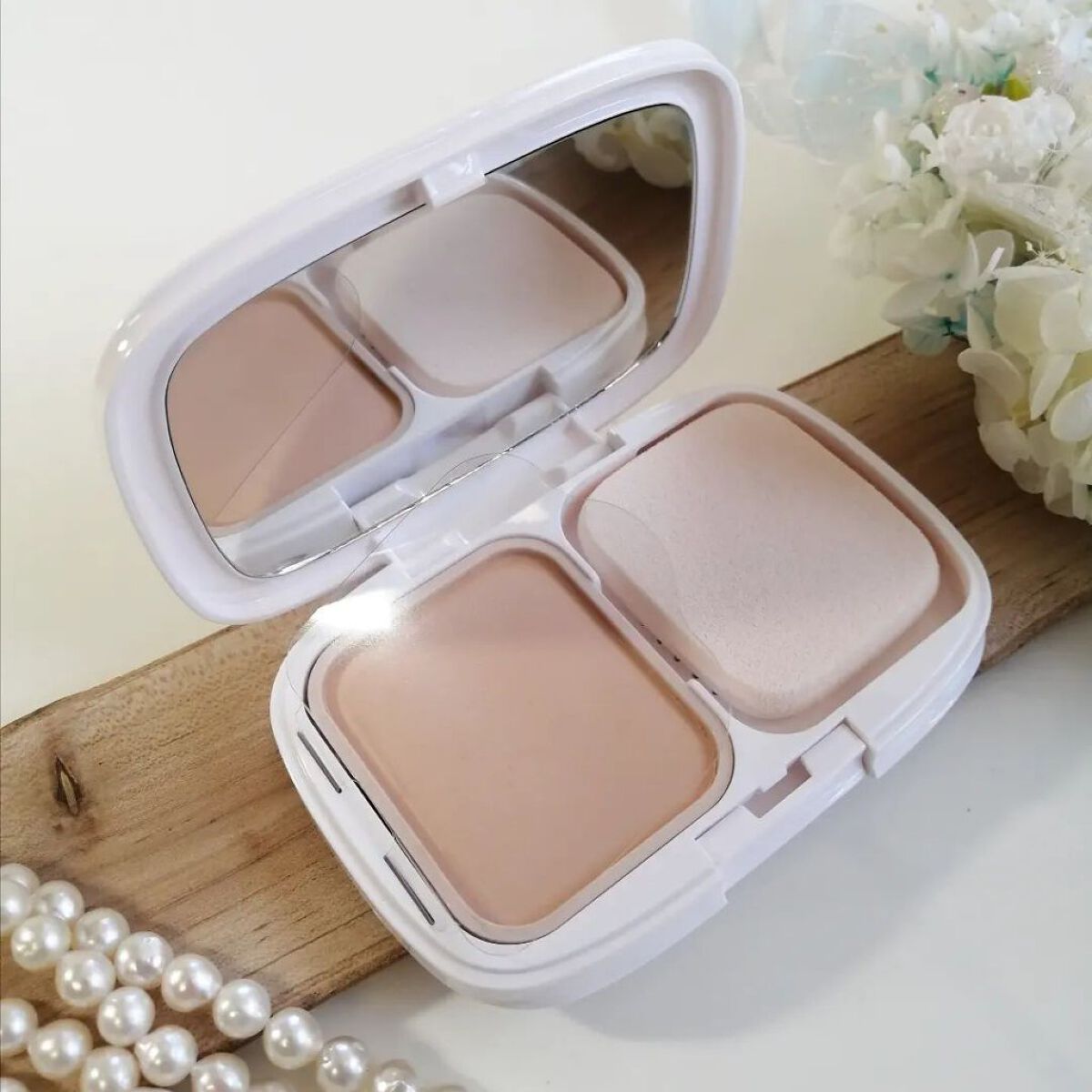 パウダーファンデーション 03 限定セット <スポンジ付き>+専用ケース/media luxe/パウダーファンデーションを使ったクチコミ（2枚目）