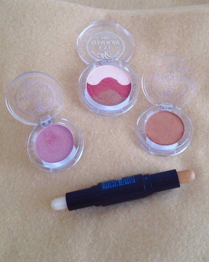 MCスティックコンシーラー/3COINS/化粧下地を使ったクチコミ(2枚目)