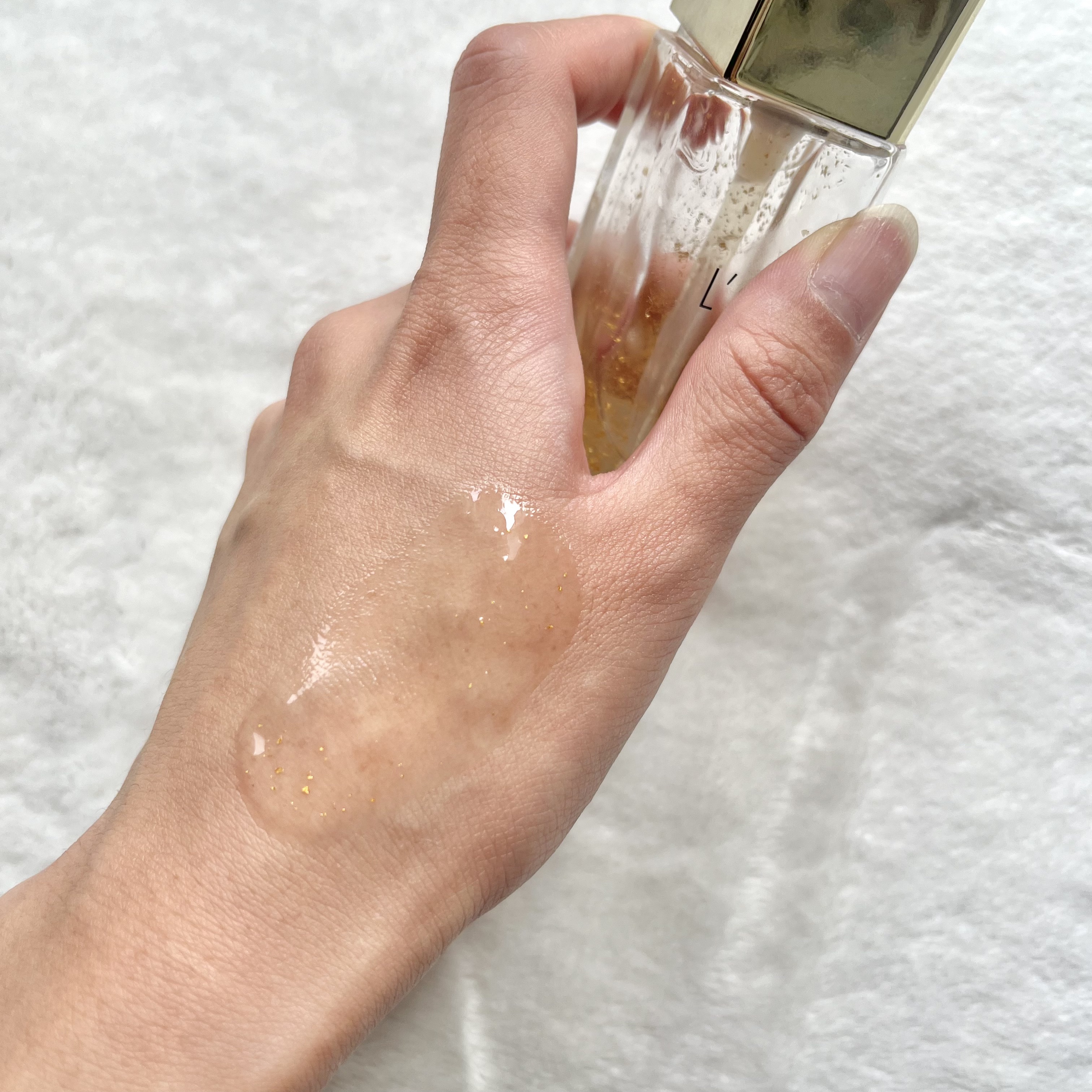 パリュール ゴールド 24K プライマー/GUERLAIN/化粧下地を使ったクチコミ（3枚目）