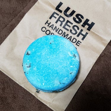 ラッシュ のりのりシーサイドのクチコミ「LUSHの固形シャンプー∠※。.:*:・'°☆
泡立ち抜群で大好きな一品！ 

のりのりシーサ.....」（2枚目）