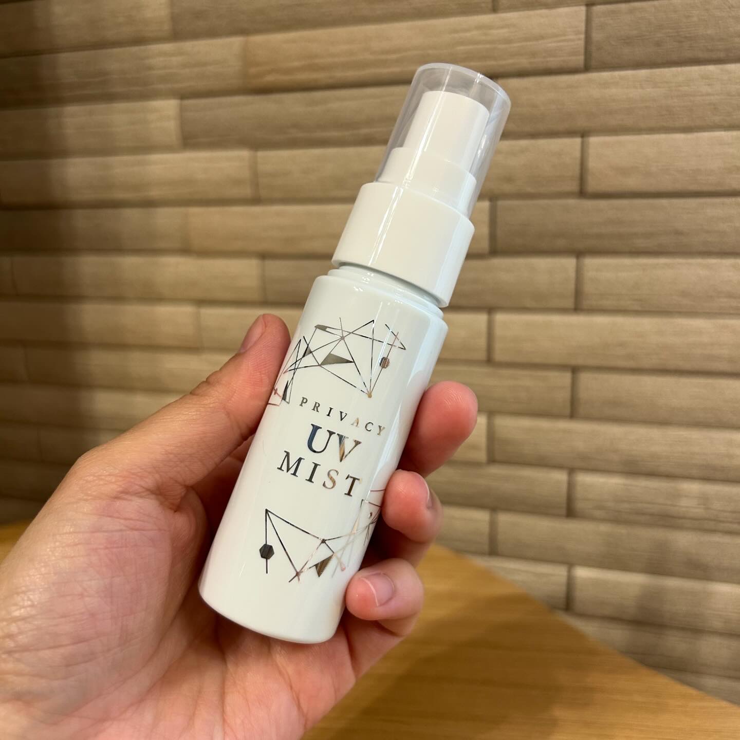 UVミスト50/プライバシー/日焼け止めミスト・スプレーを使ったクチコミ（3枚目）