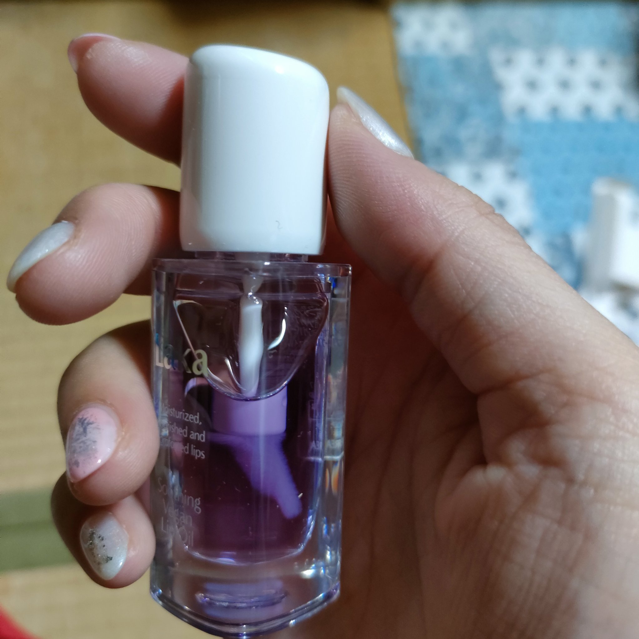 スージングヴィーガンリップオイル/Laka/リップオイルを使ったクチコミ（3枚目）