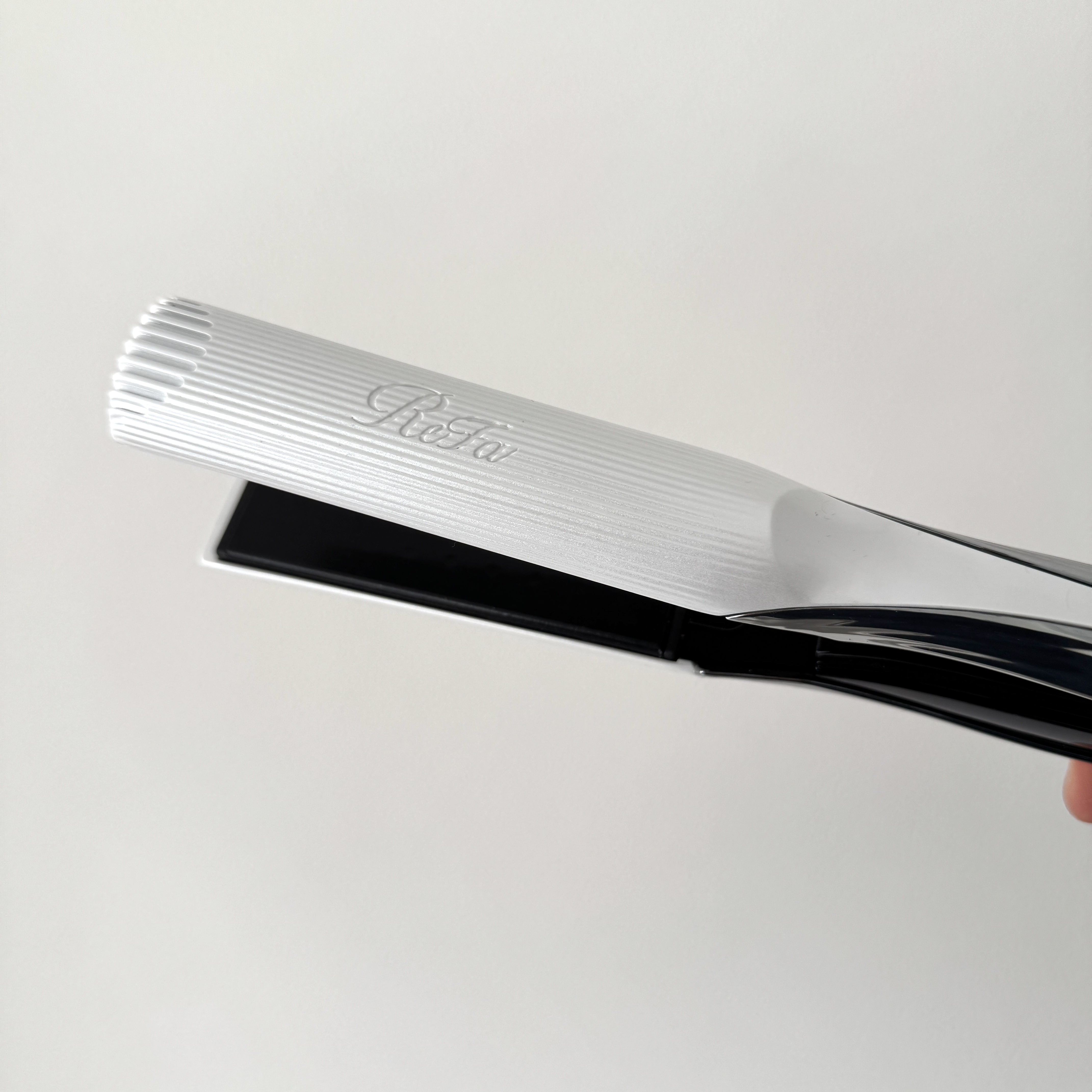 リファ ビューテック ストレートアイロン/ReFa/ストレートアイロンを使ったクチコミ（2枚目）