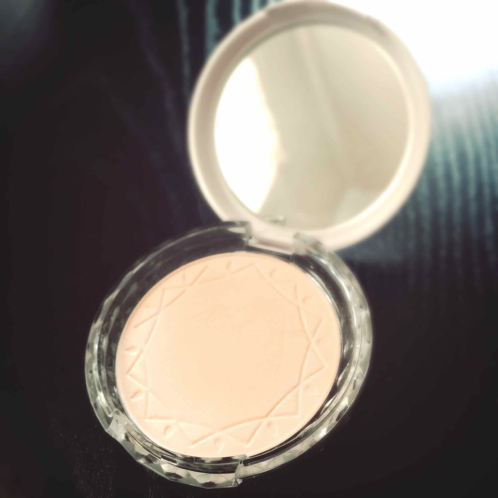 UVクリアフェイスパウダー/CEZANNE/プレストパウダーを使ったクチコミ（2枚目）