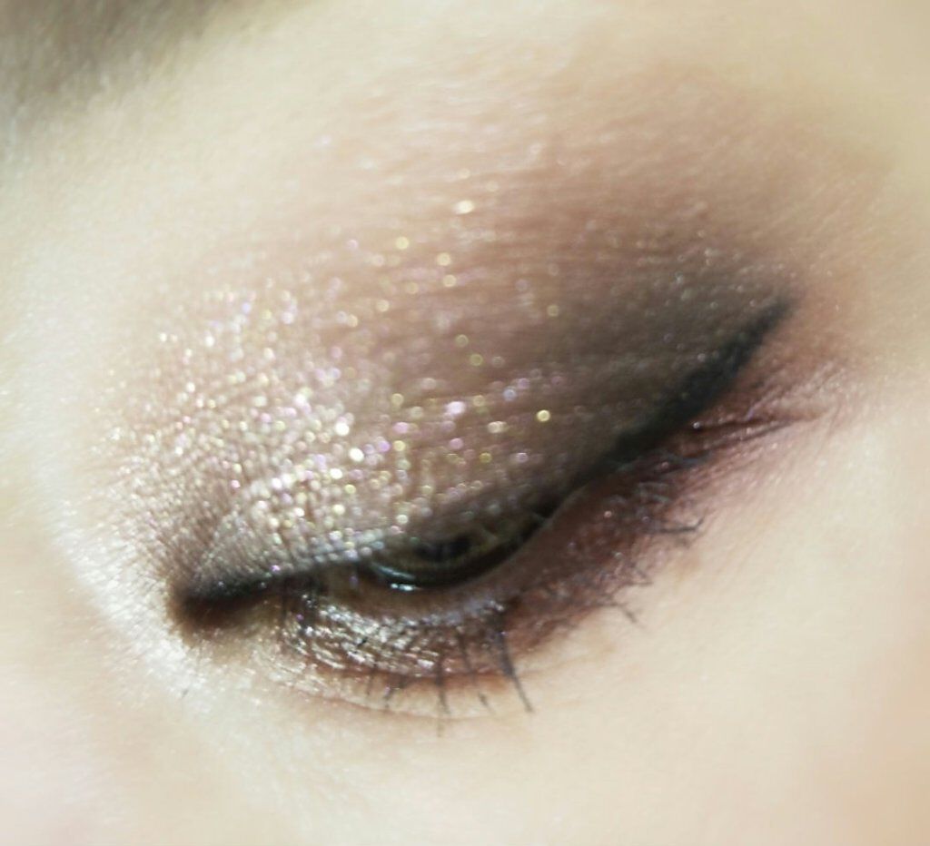 SHIMMER EYE GLAZE BROWN SUGAR/Kylie Cosmetics/単色アイシャドウを使ったクチコミ（3枚目）