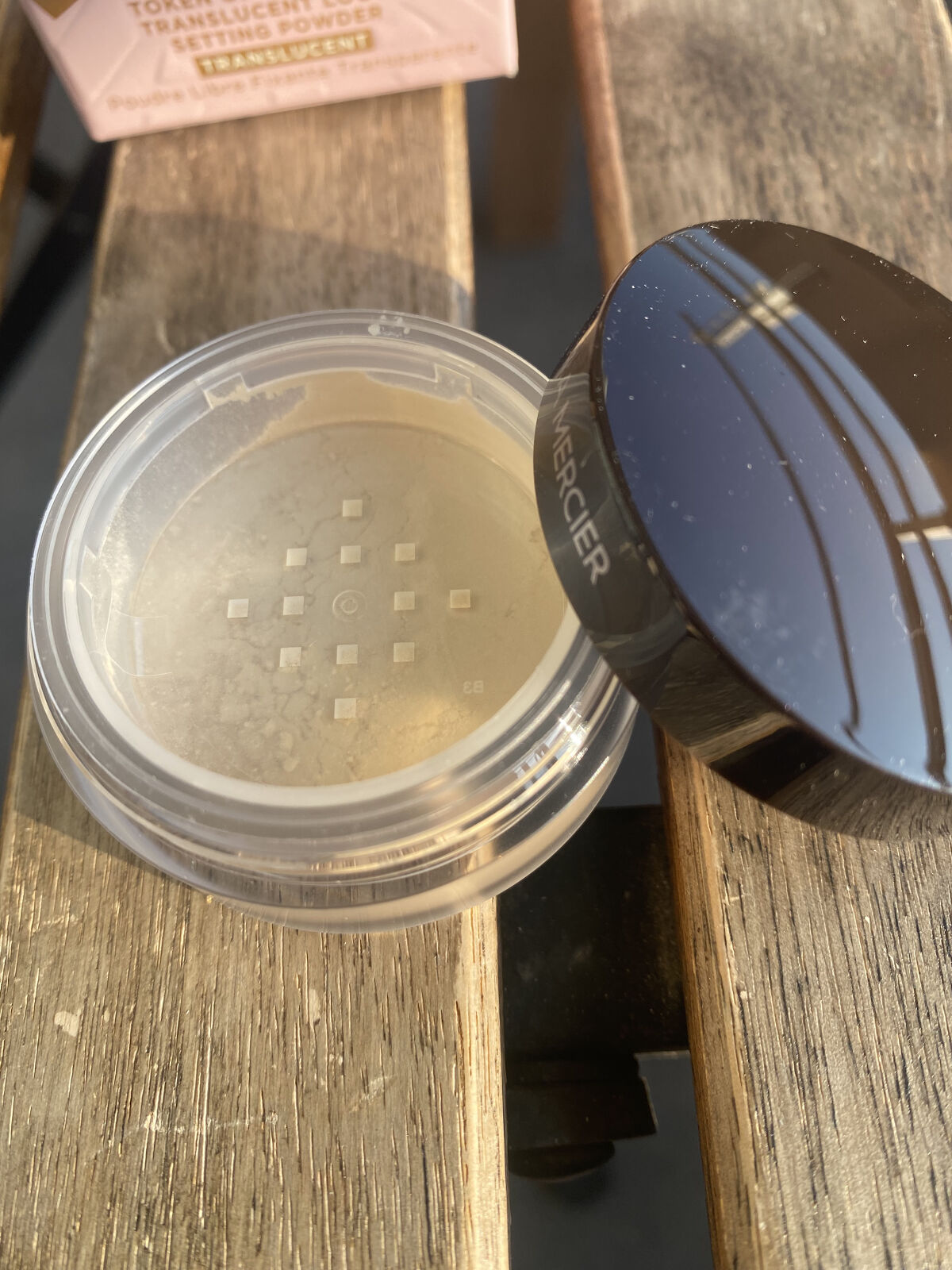 トランスルーセント ルース セッティング パウダー グロウ/ローラ メルシエ/ルースパウダーを使ったクチコミ（2枚目）
