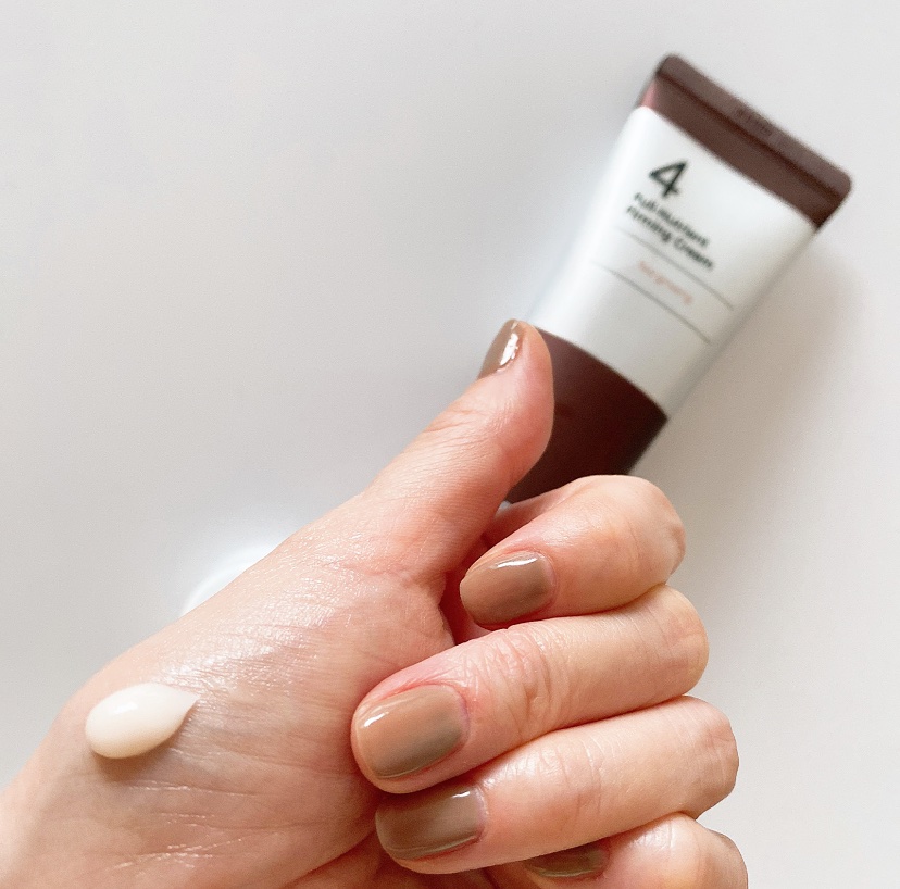 4番 高麗人参たっぷり栄養膜クリーム 60ml/numbuzin/フェイスクリームを使ったクチコミ（2枚目）