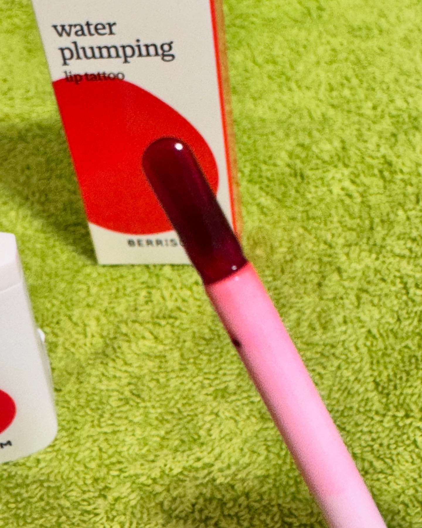 ウォータープランピング リップタトゥー/ベリサム/口紅を使ったクチコミ（3枚目）