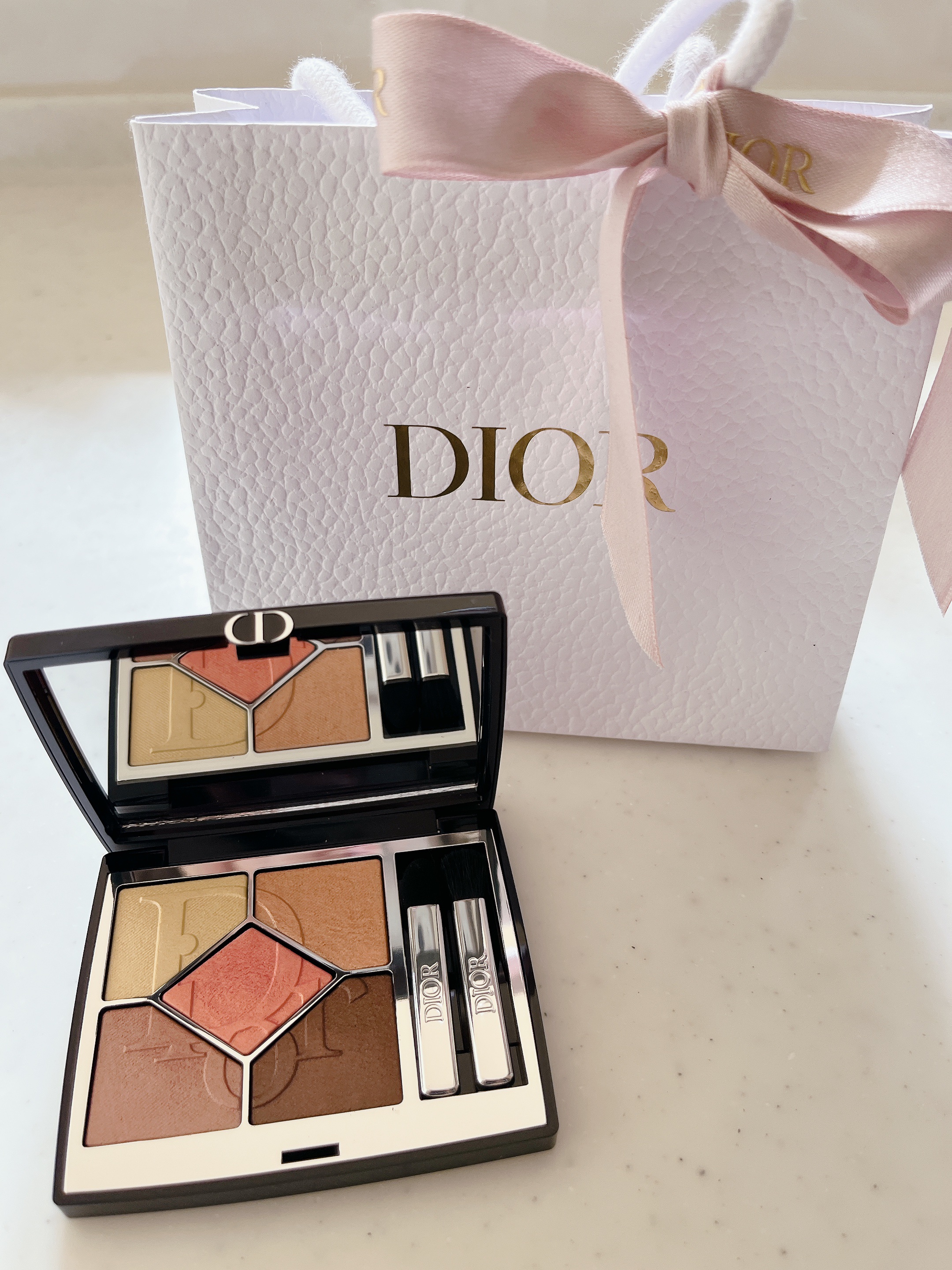 ディオールショウ サンク クルール/Dior/アイシャドウを使ったクチコミ（1枚目）