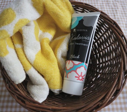 クロヴィア カラートリートメント ブラック/ルルシア/洗い流すヘアトリートメントを使ったクチコミ(2枚目)