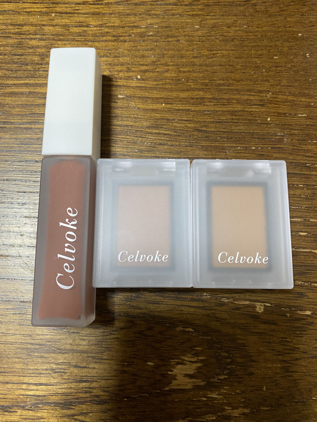 ヴォランタリー アイズ  S/Celvoke/単色アイシャドウを使ったクチコミ（2枚目）