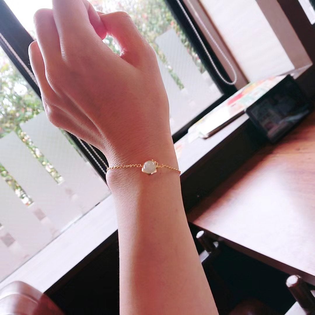 真紅 on LIPS 「生年月日から占って選ぶアミュレットブレスをお試しさせて頂きまし..」(4枚目)