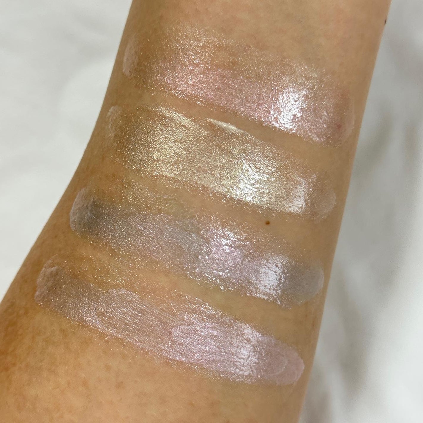 ジューシーパン グロッシージェリーハイライター/A’pieu/クリームハイライトを使ったクチコミ(5枚目)