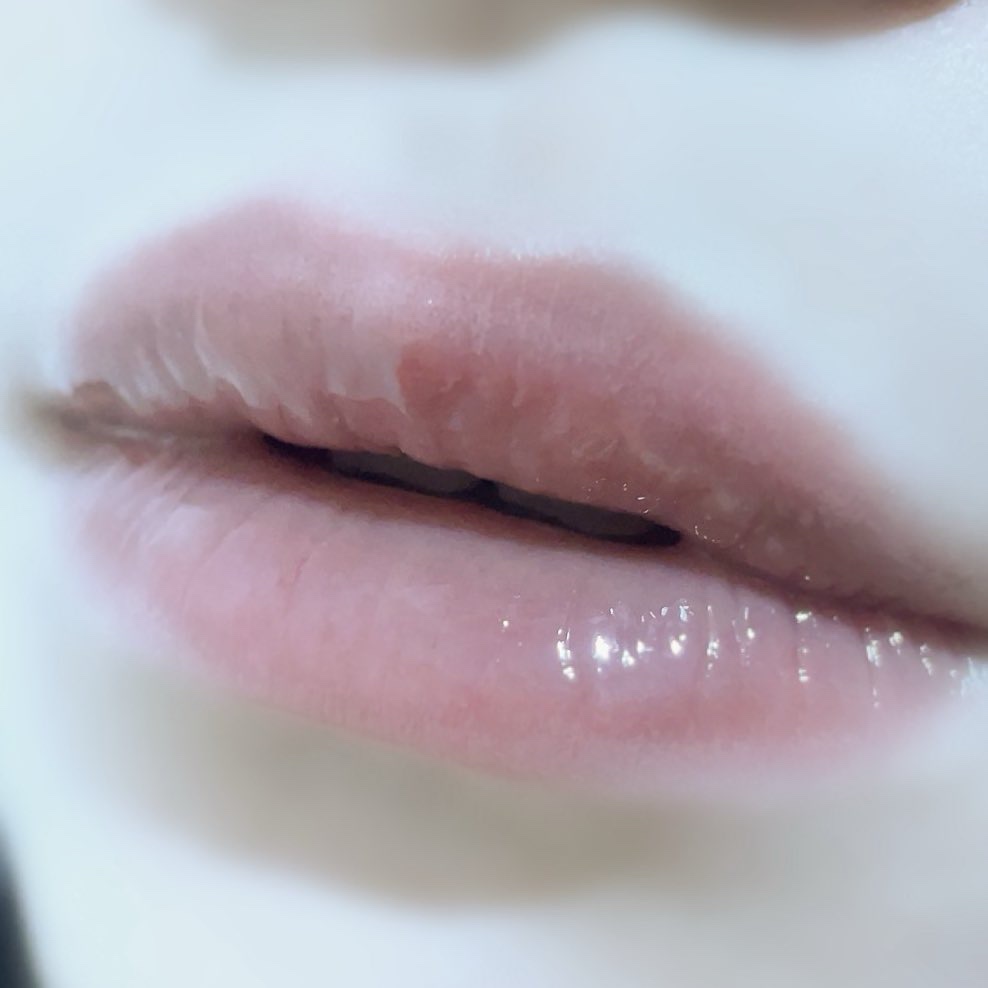 トリートメントケアグロス/CandyDoll/リップグロスを使ったクチコミ（2枚目）