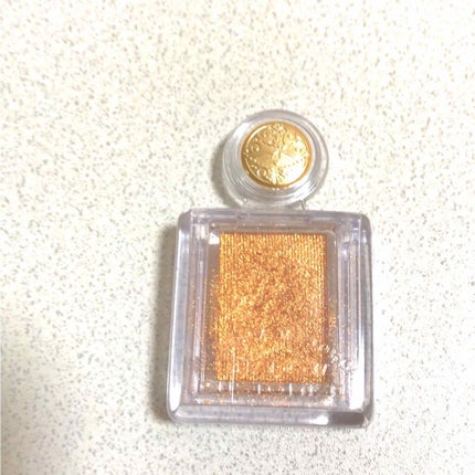 シャドーカスタマイズ GD822 ゴールデン/MAJOLICA MAJORCA/単色アイシャドウを使ったクチコミ(1枚目)