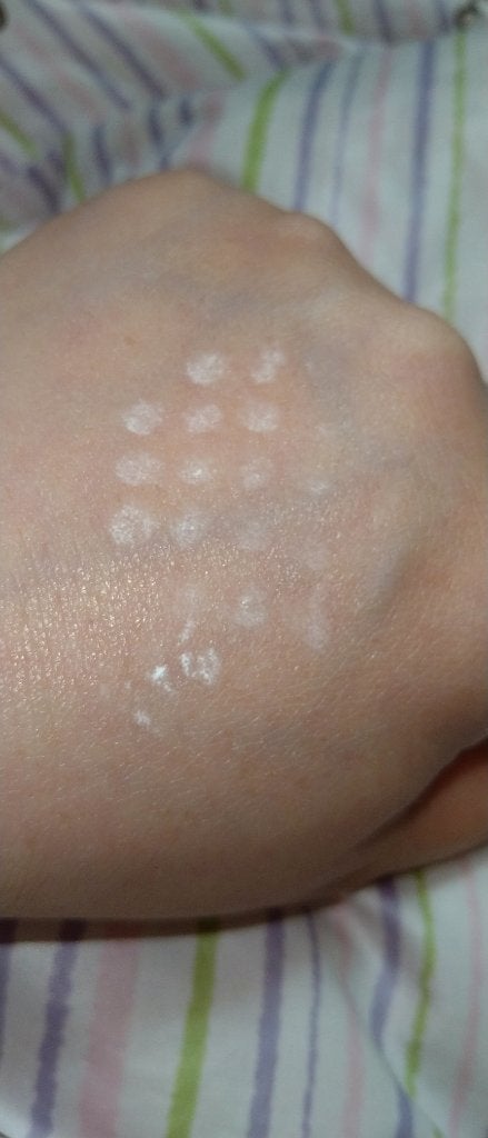 ケイト フェイスパウダーZ(オイルブロック)/KATE/ルースパウダーを使ったクチコミ(5枚目)