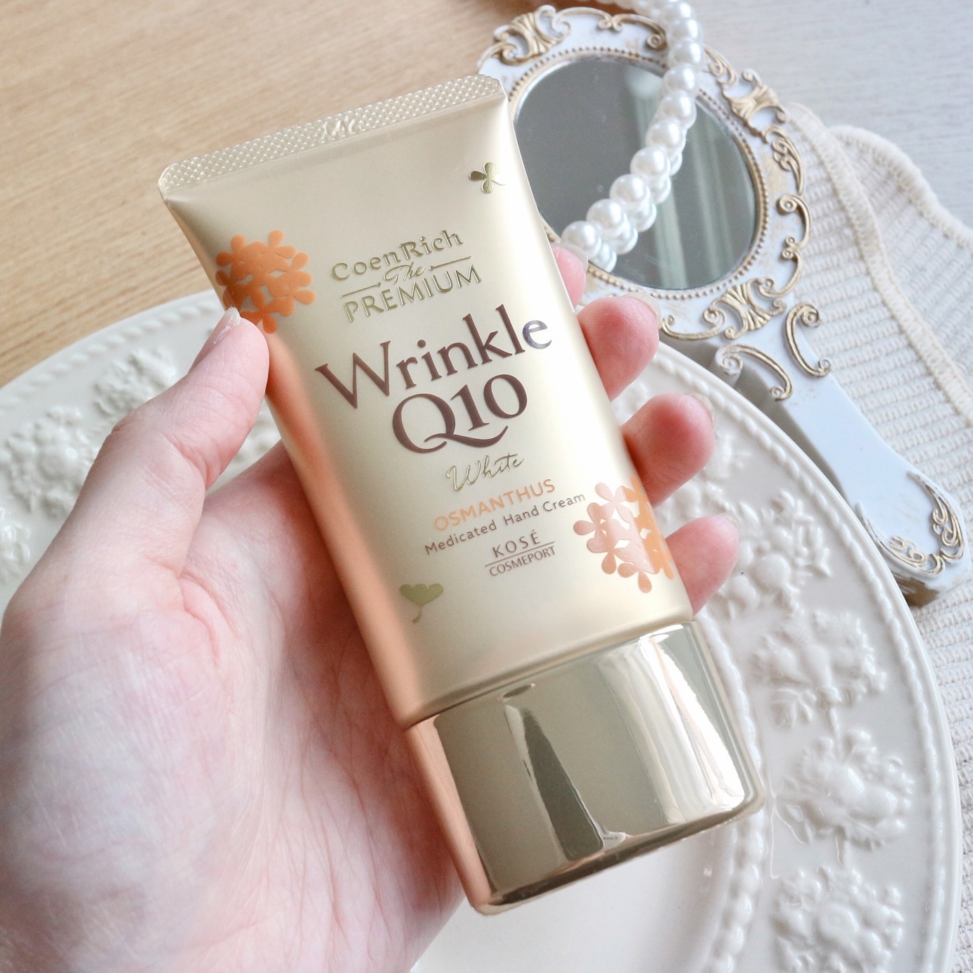 コエンリッチ　ザ　プレミアム  薬用リンクルホワイト　ハンドクリーム  金木犀の香り 【医薬部外品】/コエンリッチQ10/ハンドクリームを使ったクチコミ（1枚目）