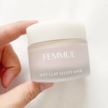 FEMMUE ソフトクレイ ベルベットマスクのクチコミ「
今回ご紹介するのは
コスメキッチンで大人気のブランド
FEMMUE(ファミュ)の
ソフトクレ.....」（2枚目）