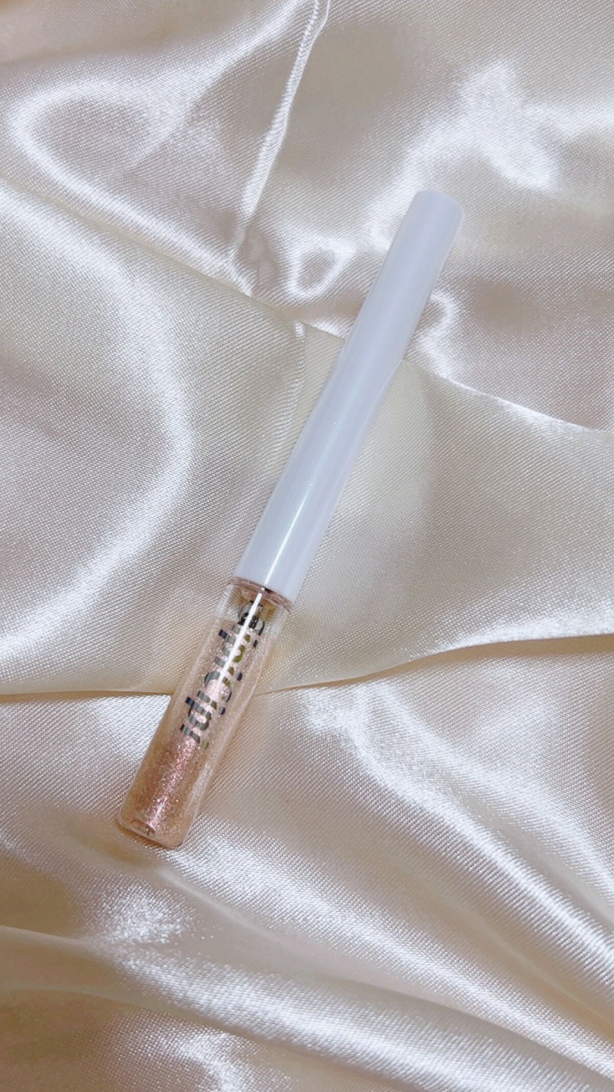 グリッター イルミネーションライナー R/CipiCipi/リキッドアイライナーを使ったクチコミ(2枚目)