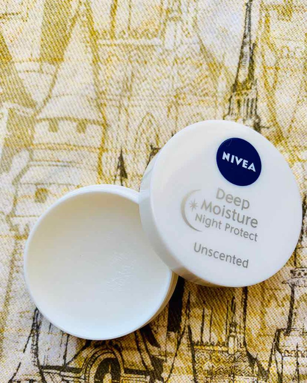 ディープモイスチャーナイトプロテクト 無香料/ニベア/リップマスクを使ったクチコミ(2枚目)