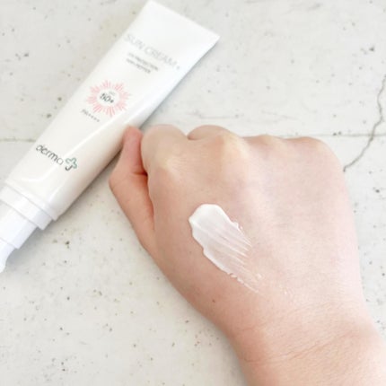 サンクリーム+/ DermaJ/日焼け止めクリームを使ったクチコミ(1枚目)