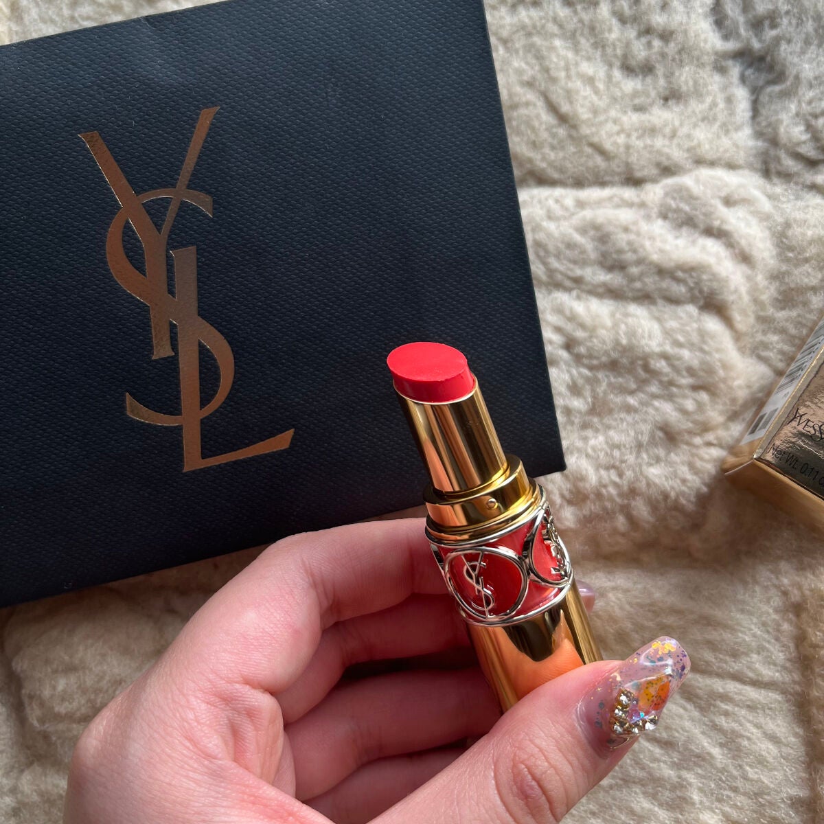ルージュ ヴォリュプテ シャイン/YVES SAINT LAURENT BEAUTE/口紅を使ったクチコミ(4枚目)