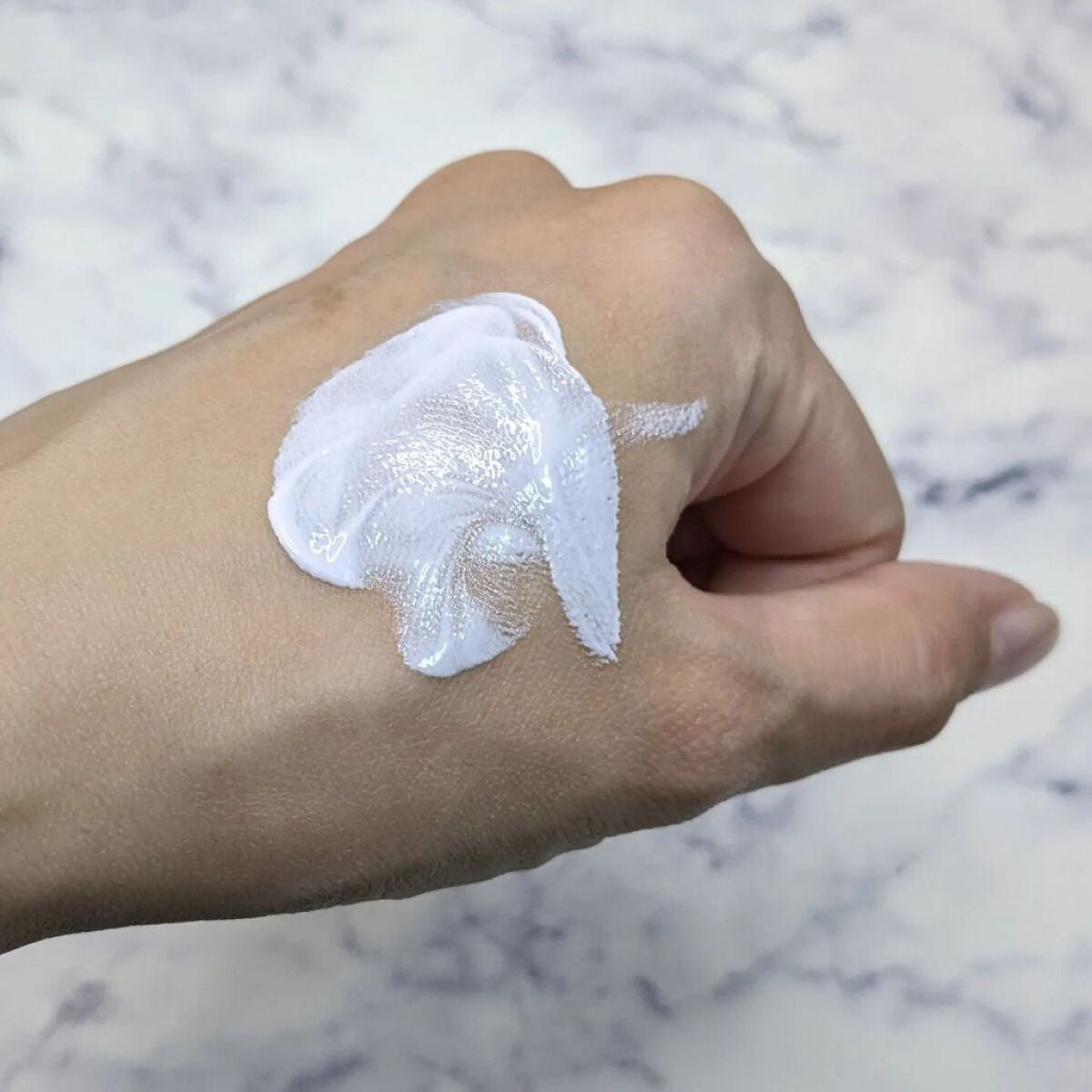 ブライトニングUV ジェル N/アネッサ/化粧下地を使ったクチコミ(3枚目)