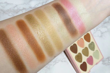 I Heart Revolution Heartbreakers Eyeshadow Palette/MAKEUP REVOLUTION/パウダーアイシャドウを使ったクチコミ（3枚目）