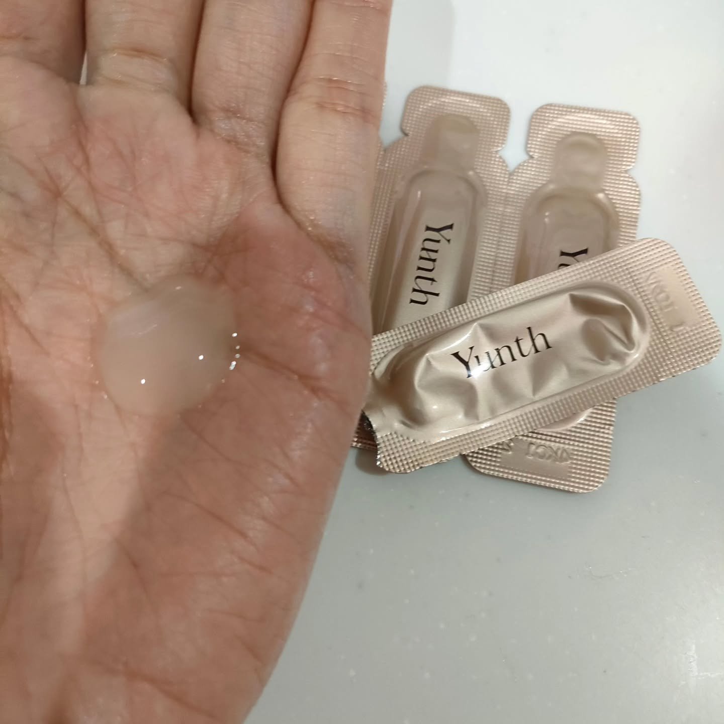 生VAダーマ美容液［医薬部外品］/Yunth/美容液を使ったクチコミ（3枚目）