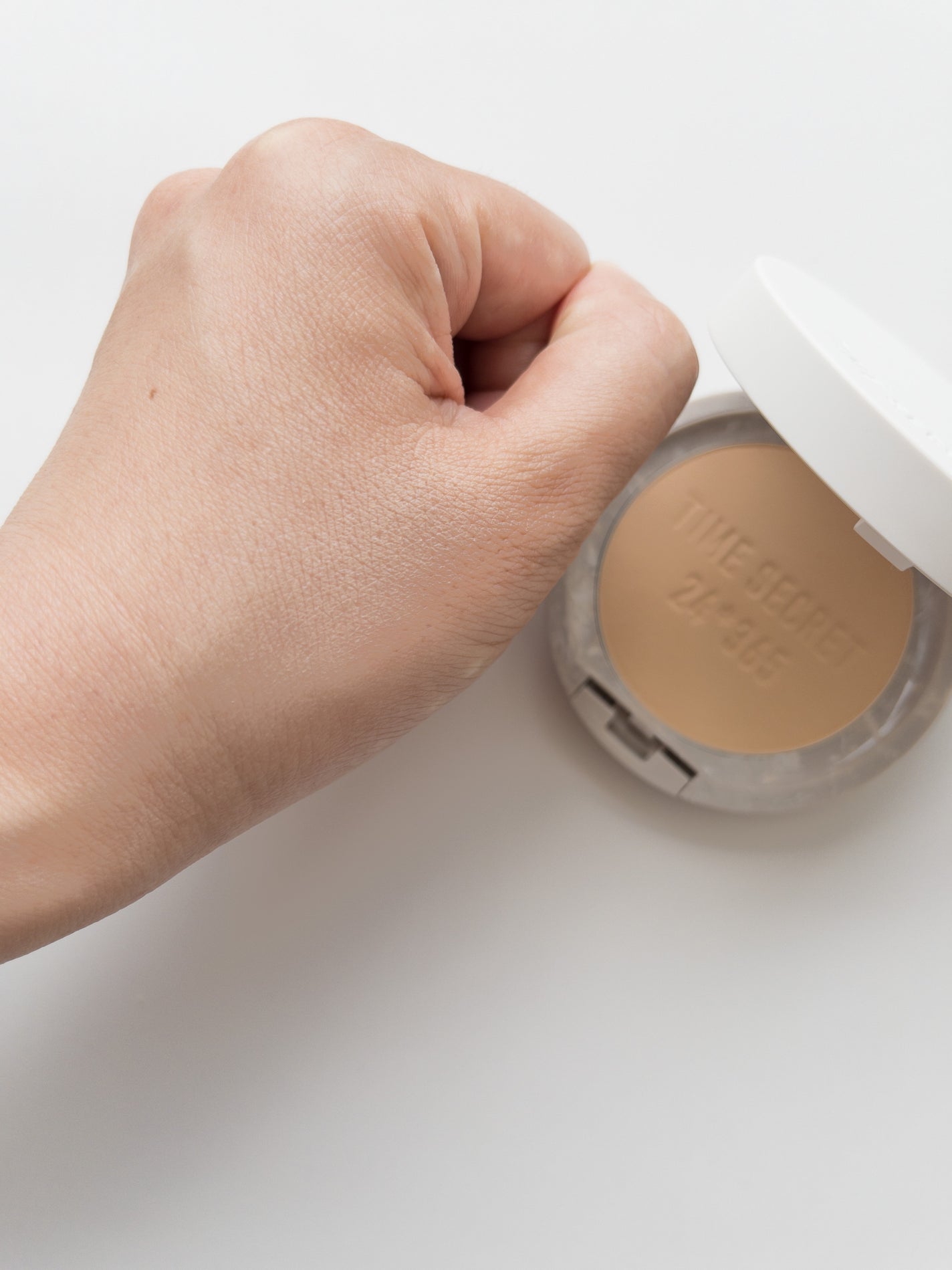 ミネラル 薬用プレストパウダー/TIME SECRET/プレストパウダーを使ったクチコミ(3枚目)