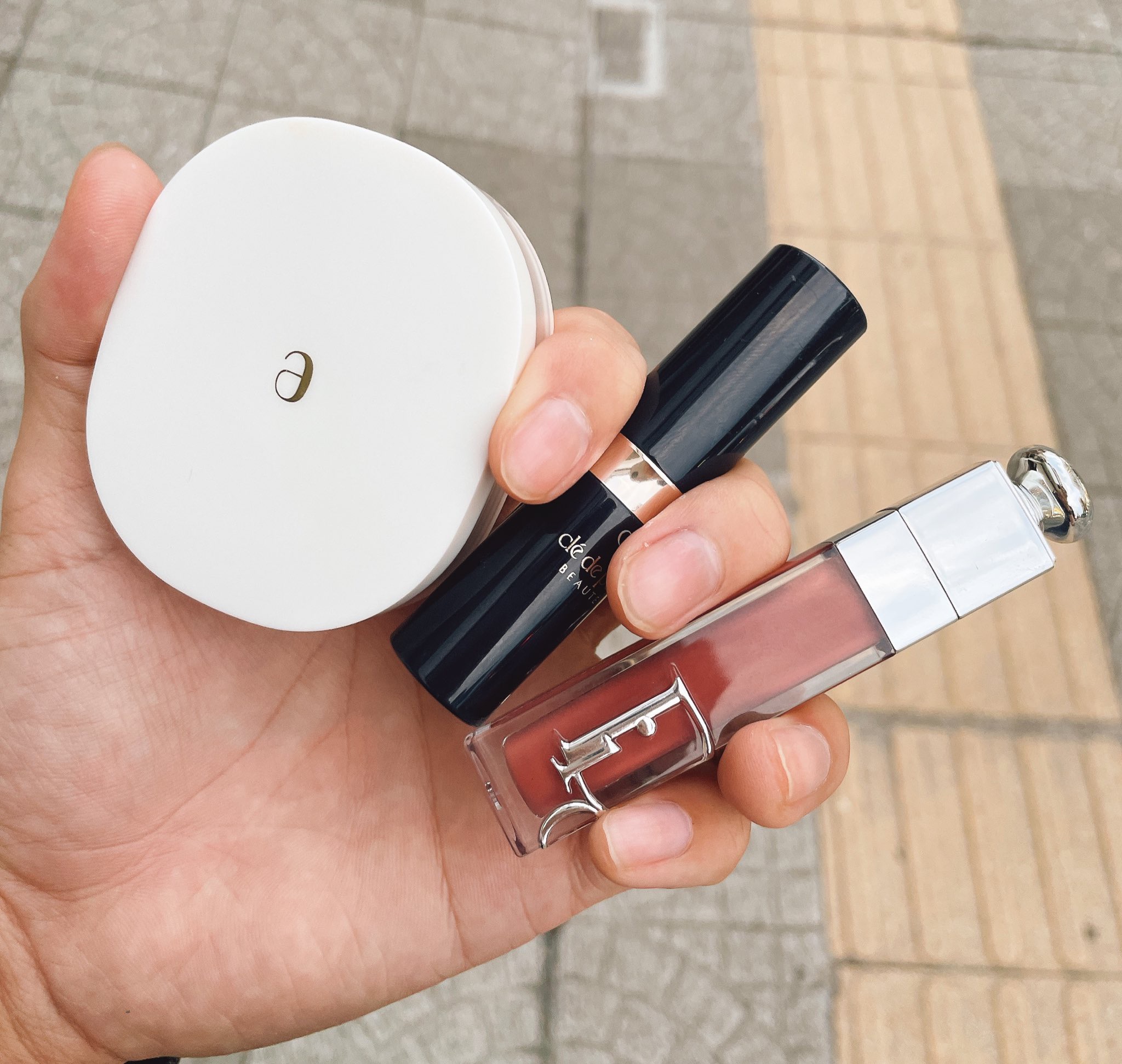 BACKED POWDER  001ナチュラルベージュ/Ameli/プレストパウダーを使ったクチコミ（1枚目）