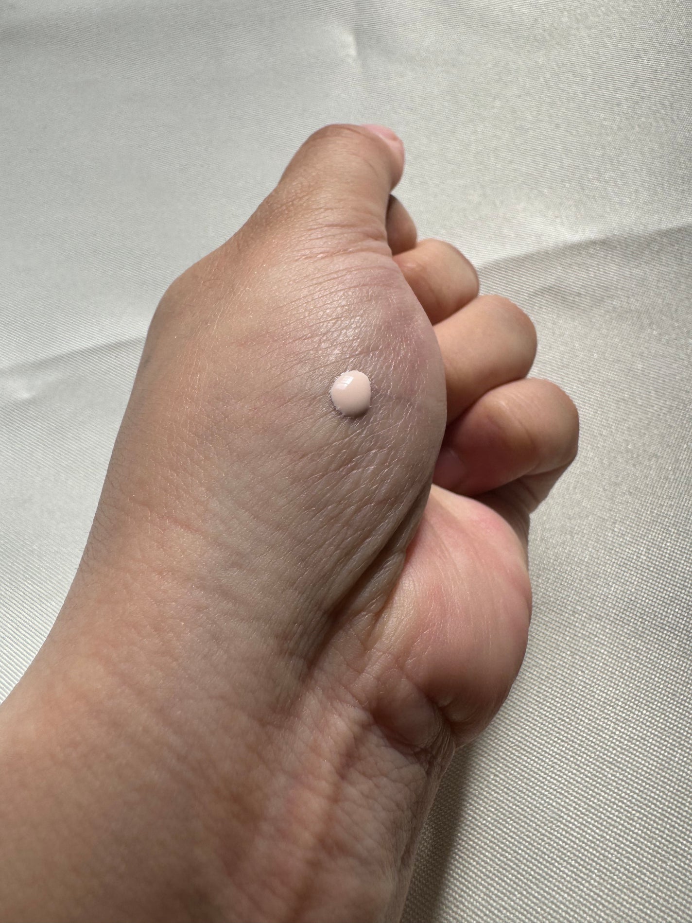 クレ・ド・ポー ボーテ ヴォワールルミヌ/クレ・ド・ポー ボーテ/化粧下地を使ったクチコミ(2枚目)