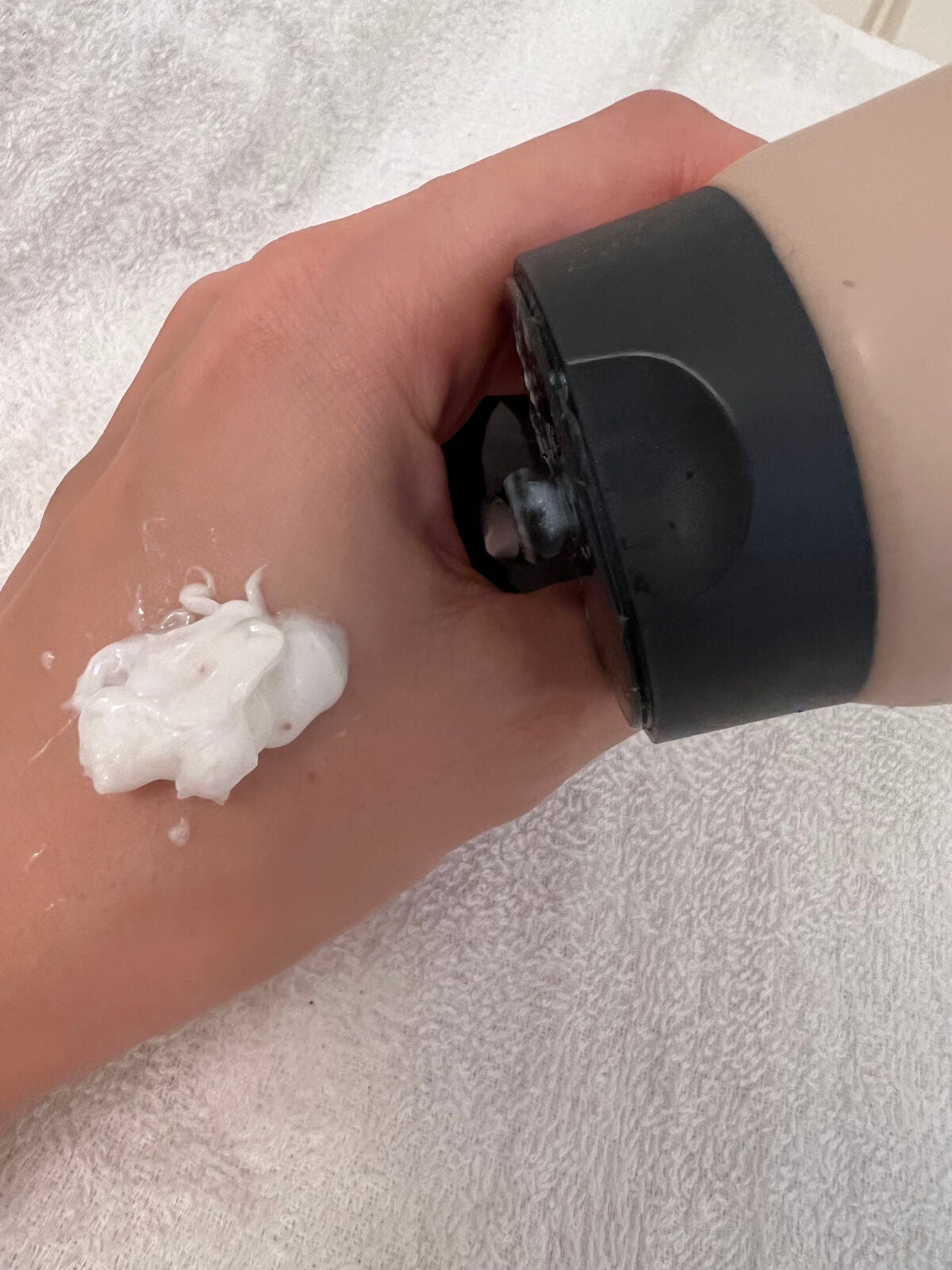 ヴォルカニック ポア クレンジングフォーム/innisfree/洗い流すパック・マスクを使ったクチコミ(2枚目)